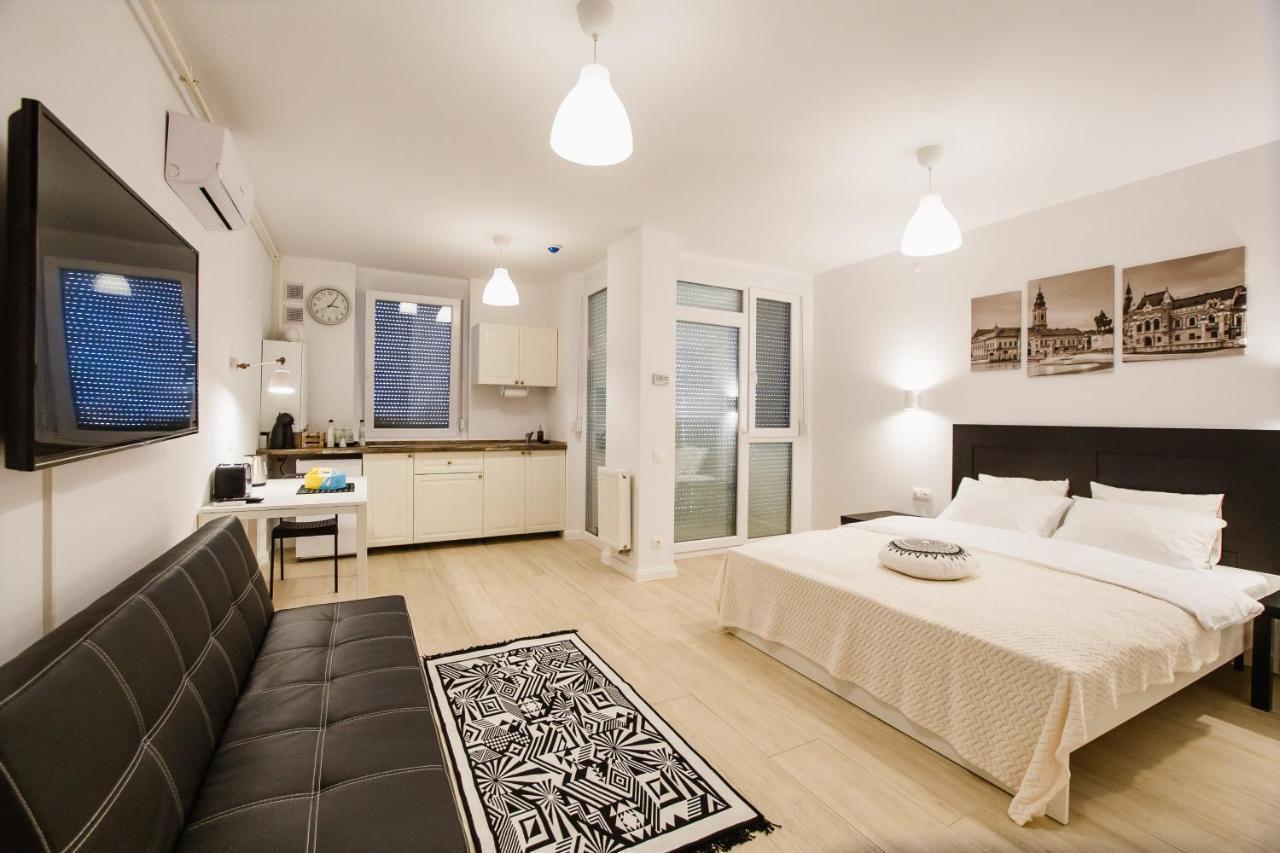 Ferienwohnung Fresh Studio In Central Oradea Exterior foto