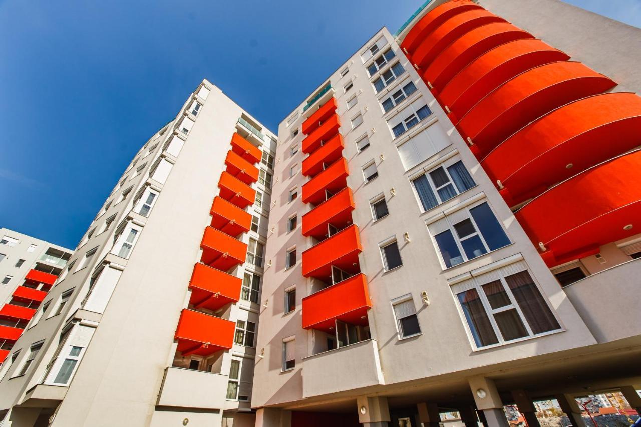 Ferienwohnung Fresh Studio In Central Oradea Exterior foto